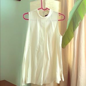 Theory Beige Thick Collared  Sleeveless Blouse